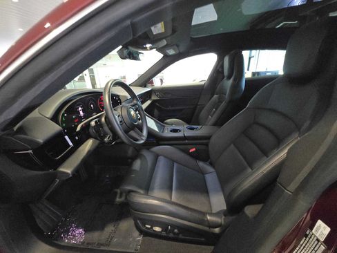 Used 2023 Porsche Taycan 4S w/ Technology Package AWD/4WD image 23