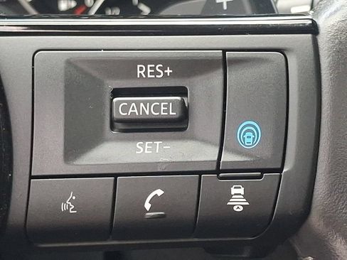 Used 2023 Nissan Rogue SL w/ SL Premium Package AWD/4WD image 23