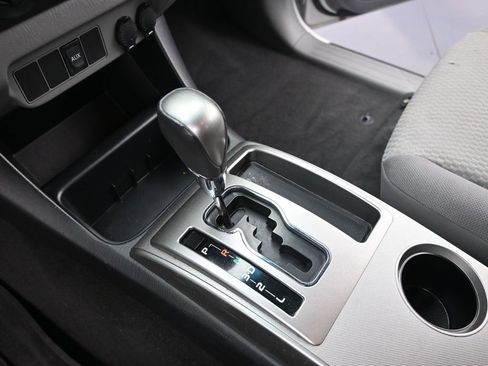 Used 2012 Toyota Tacoma 2WD Access Cab image 24