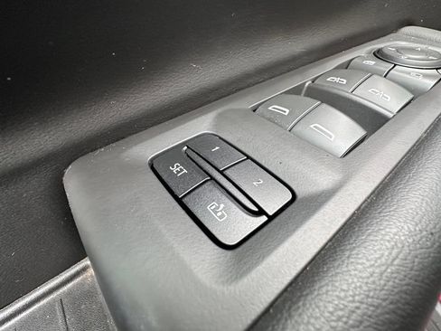 Certified 2023 GMC Yukon AT4 w/ AT4 Premium Package AWD/4WD image 23