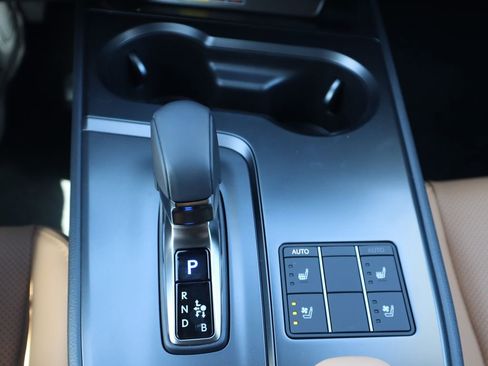 New 2026 Lexus UX 300h FWD image 24