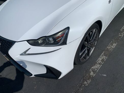 Used 2017 Lexus IS 200t F Sport w/ F Sport Package RWD image 2