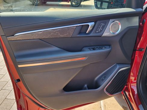 New 2026 Buick Enclave Avenir w/ Super Cruise Package image 13