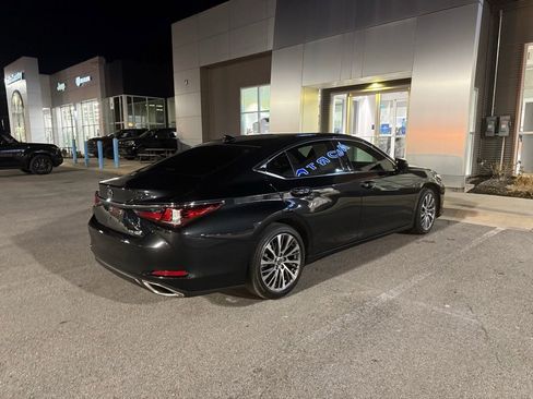 Used 2021 Lexus ES 350 w/ Premium Package image 4