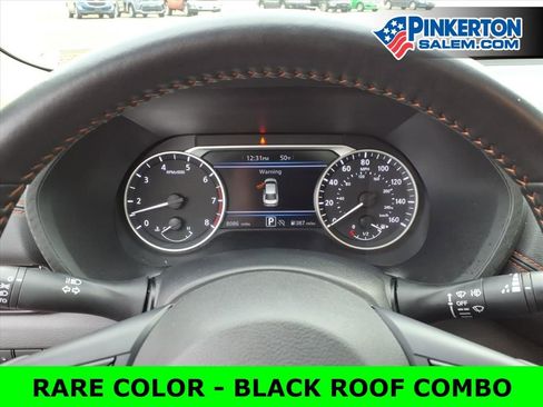 Used 2024 Nissan Sentra SR w/ SR Premium Package image 18