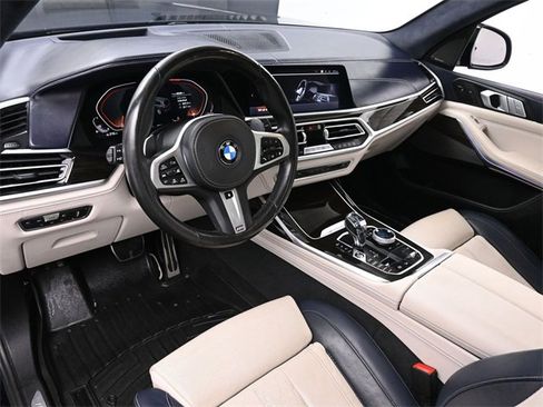 Used 2019 BMW X7 xDrive50i w/ M Sport Package image 10
