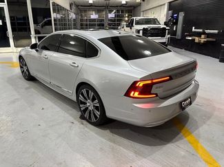 Used 2022 Volvo S90 B6 Inscription w/ Advanced Package video 3