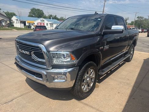 Used 2018 RAM 2500 Limited AWD/4WD image 6