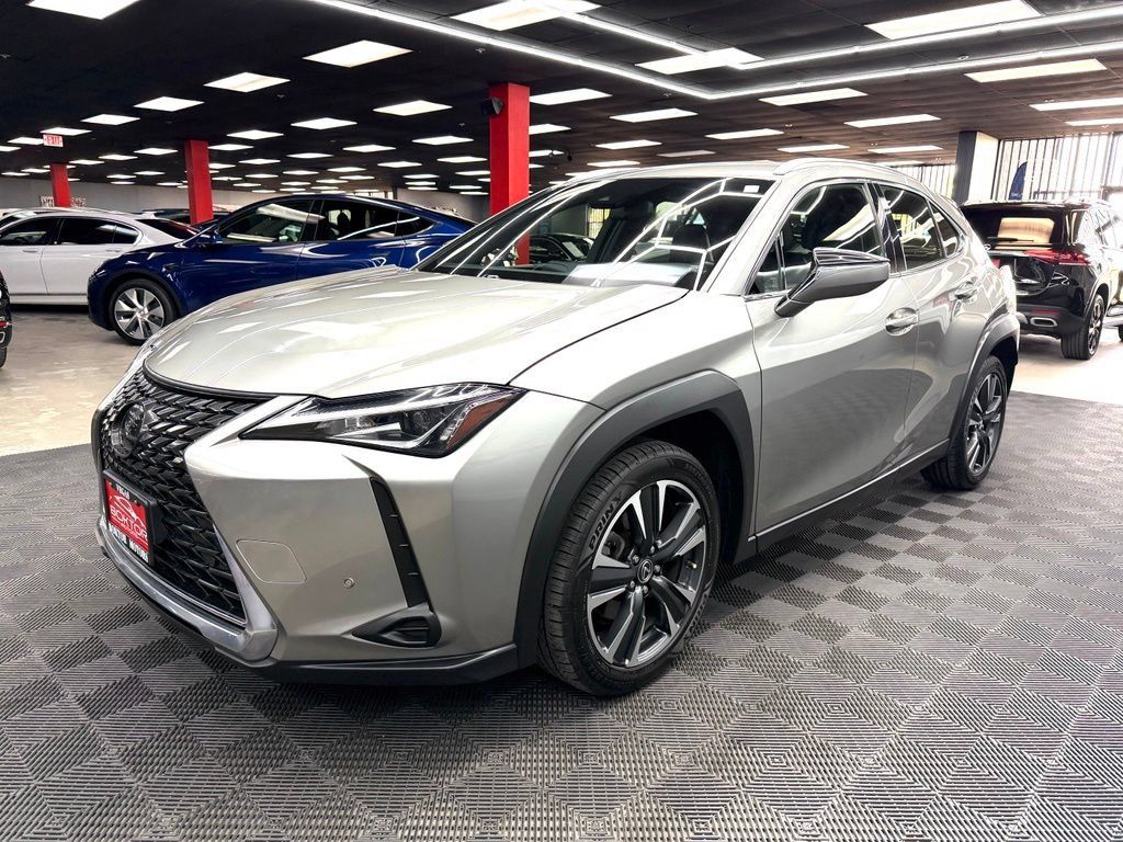 Used 2021 Lexus UX 200 w/ Accessory Package (Z1) FWD image 7