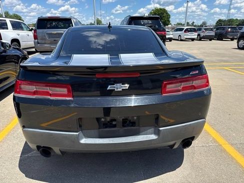 Used 2014 Chevrolet Camaro SS w/ RS Package RWD image 4