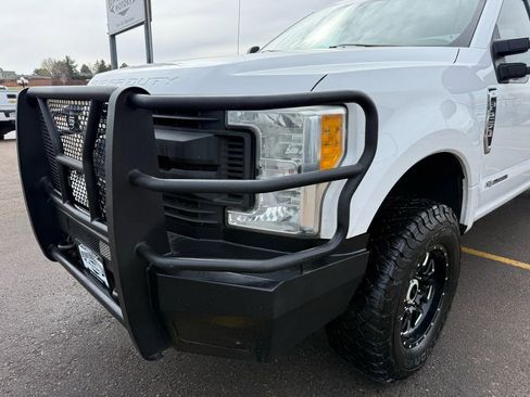 Used 2017 Ford F250 XL w/ Power Equipment Group image 10