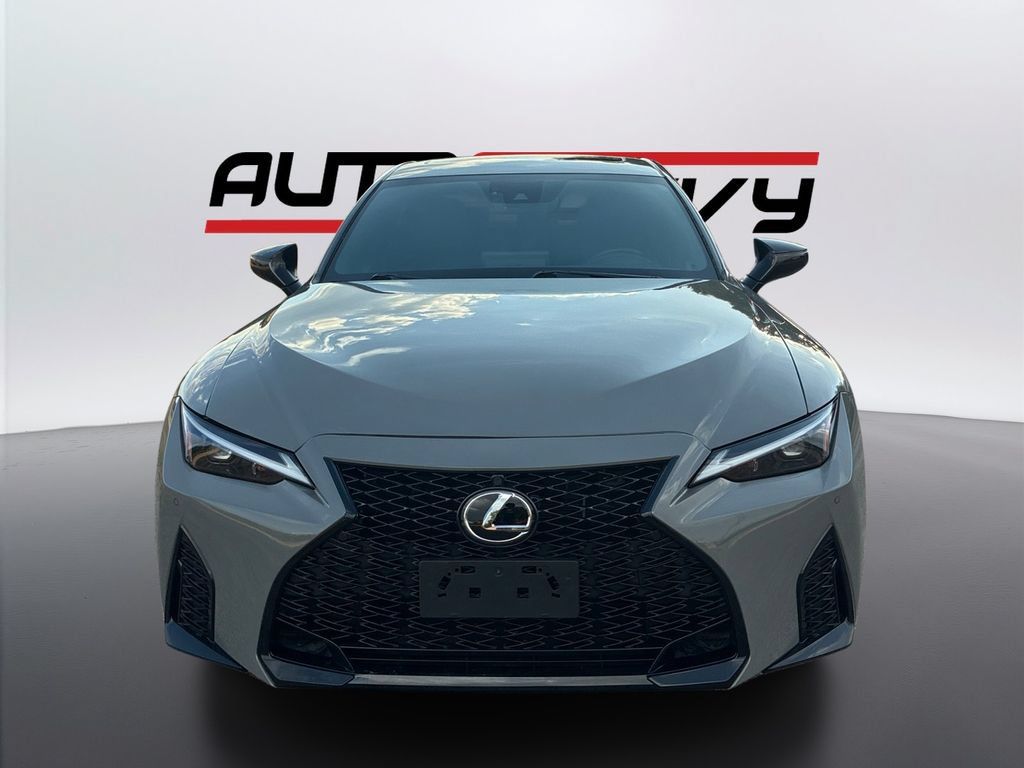 Used 2025 Lexus IS 350 F Sport RWD image 2