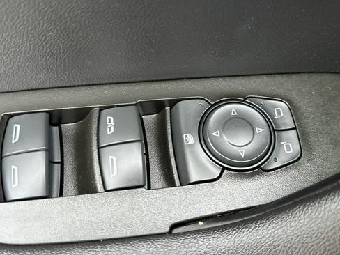 Used 2022 Chevrolet Blazer LT image 23