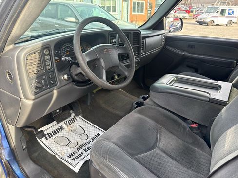 Used 2003 Chevrolet Silverado 2500 LS w/ Snow Plow Prep Package image 5