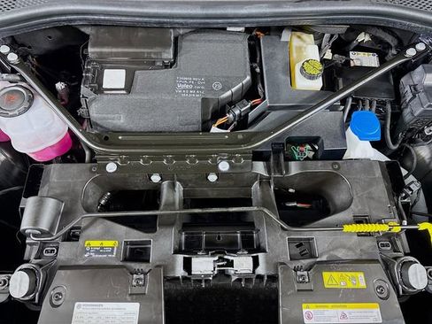 Used 2023 Volkswagen ID.4 Pro image 31