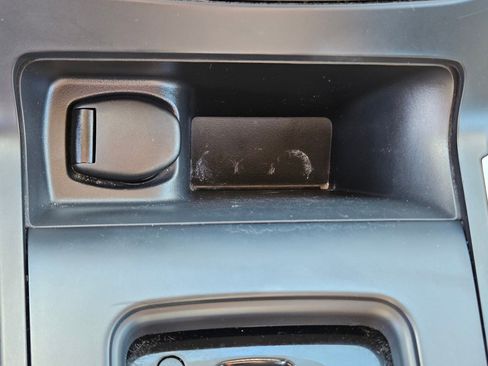Used 2019 Nissan Sentra S image 27