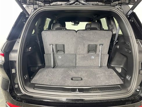 New 2025 Jeep Grand Cherokee L Limited w/ Trailer Tow Package image 17