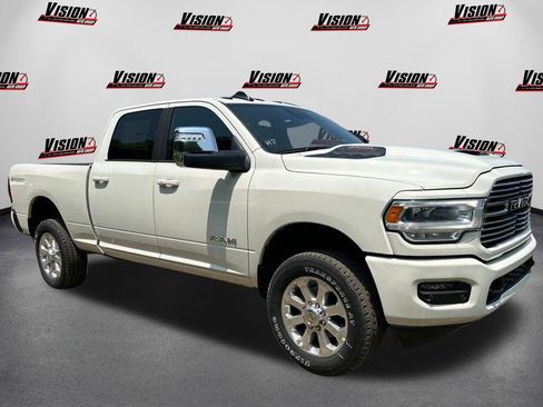 Used 2024 RAM 2500 Laramie w/ Sport Appearance Package image 7
