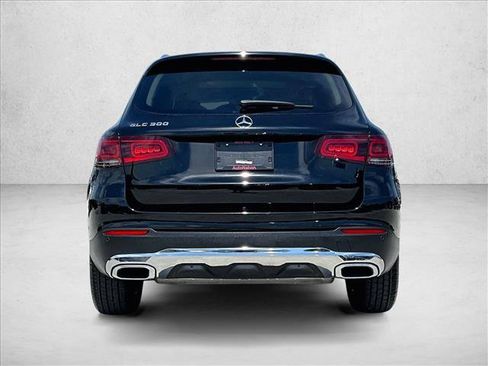 Certified 2022 Mercedes-Benz GLC 300 image 4