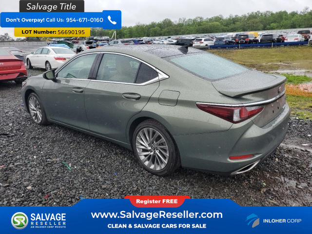 Used 2023 Lexus ES 350 Ultra Luxury w/ Accessory Package (Z2) FWD image 3