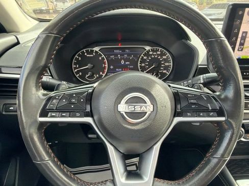 Used 2024 Nissan Altima 2.5 SR w/ SR Premium Package AWD/4WD image 40