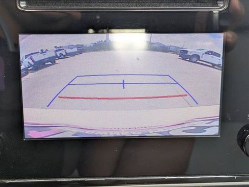 Used 2018 Toyota Corolla LE FWD image 14
