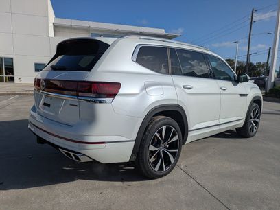 New 2026 Volkswagen Atlas SEL Premium R-Line