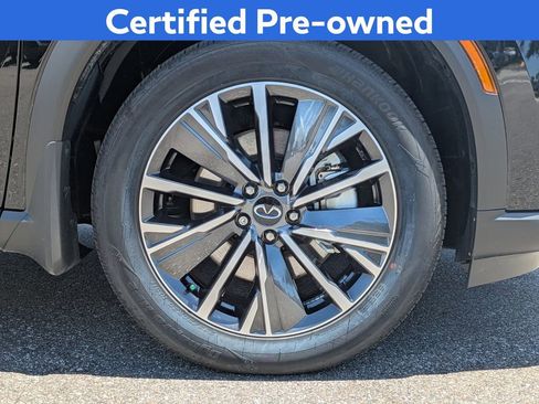Certified 2026 INFINITI QX60 Luxe w/ Cargo Package FWD image 12