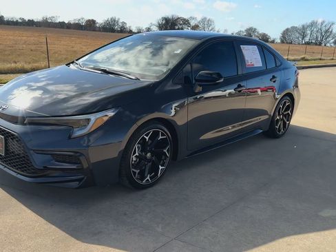 Used 2025 Toyota Corolla FX w/ Convenience Package image 5