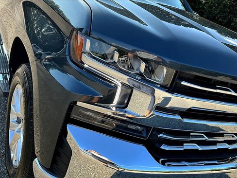 Certified 2021 Chevrolet Silverado 1500 LTZ w/ Technology Package image 27