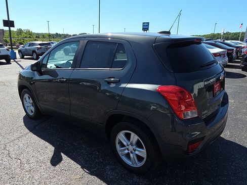 Used 2020 Chevrolet Trax LS w/ Tint and Cruise Package FWD image 6