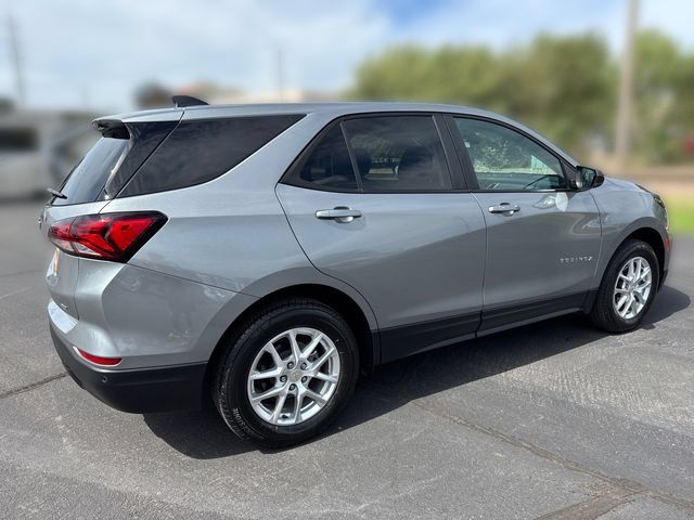 Used 2024 Chevrolet Equinox LS w/ LS Convenience Package AWD/4WD image 5
