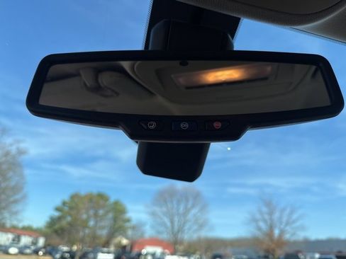 Used 2015 GMC Canyon SLT image 35