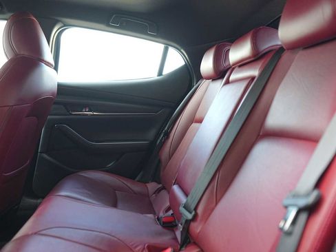 Used 2024 MAZDA MAZDA3 s image 14