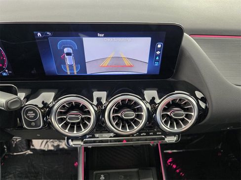 Certified 2025 Mercedes-Benz GLA 250 image 23