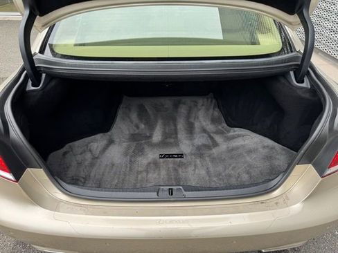 Used 2014 Lexus LS 460 AWD w/ Comfort Package image 18