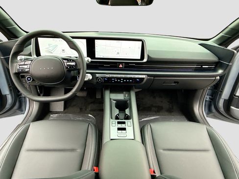 New 2025 Hyundai Ioniq 6 SEL image 3