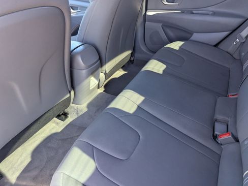 Used 2024 Hyundai Elantra SEL image 15