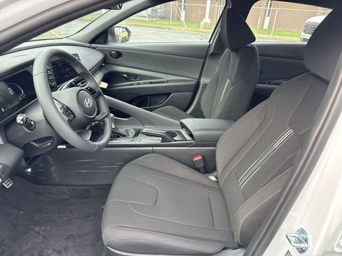 New 2026 Hyundai Elantra Sport FWD image 20