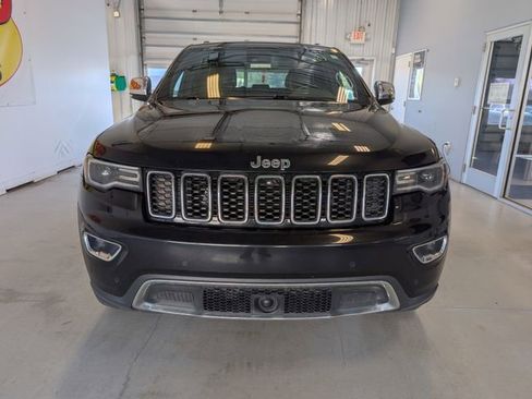 Used 2022 Jeep Grand Cherokee Limited w/ Technology Group AWD/4WD image 8