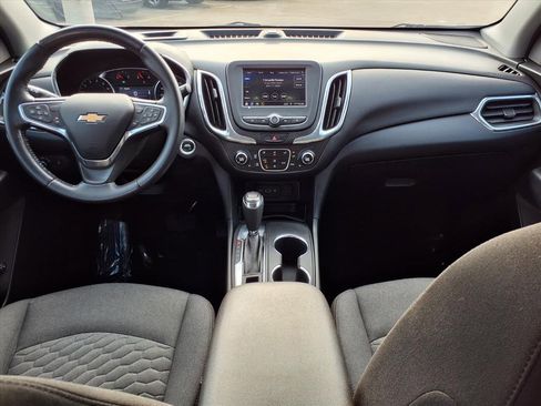 Used 2020 Chevrolet Equinox LT image 9
