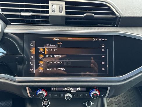 Used 2023 Audi Q3 2.0T Premium Plus image 20