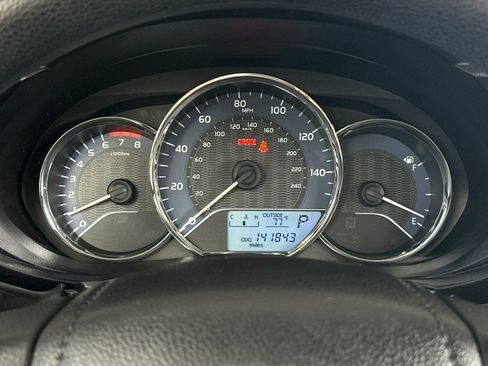 Used 2014 Toyota Corolla L FWD image 19