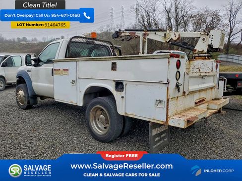 Used 2006 Ford F550 2WD Regular Cab Super Duty image 3