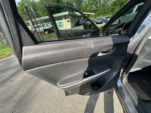 Used 2013 Honda Crosstour EX-L image 20