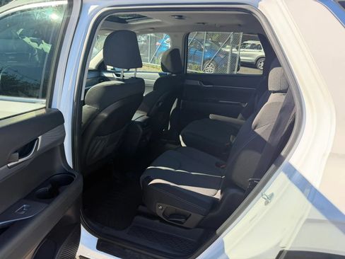 Used 2022 Hyundai Palisade SEL AWD/4WD image 30