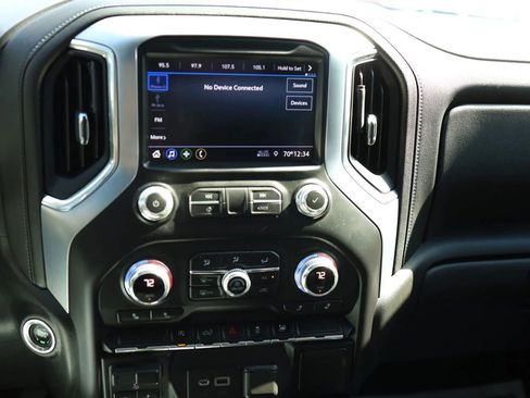 Used 2020 GMC Sierra 1500 Elevation image 20