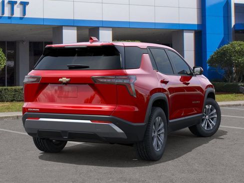 New 2026 Chevrolet Equinox LT FWD image 4