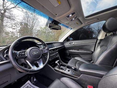 Used 2019 Kia Optima EX w/ EX Premium Package image 12