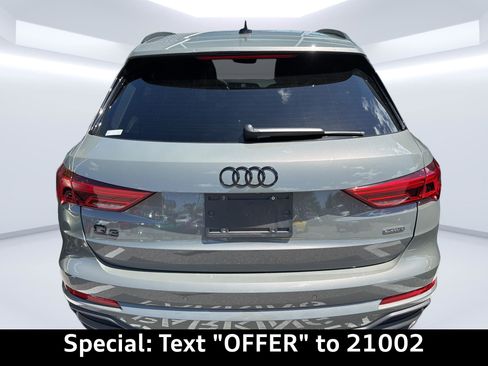 Used 2024 Audi Q3 2.0T Premium Plus w/ Premium Plus Package image 29